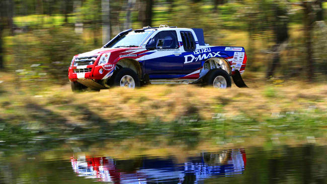 Aussies head to Dakar - Car News | CarsGuide