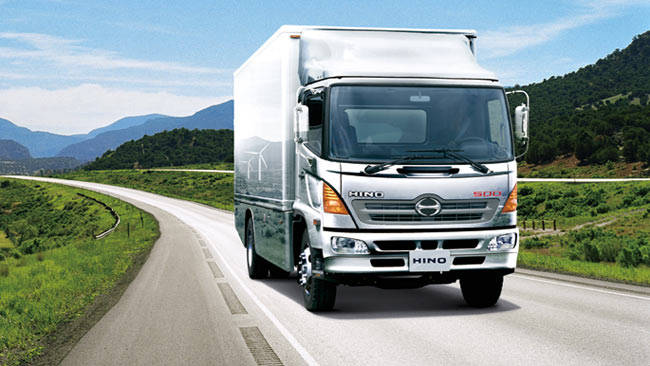 Hino 500 goes auto - Car News | CarsGuide