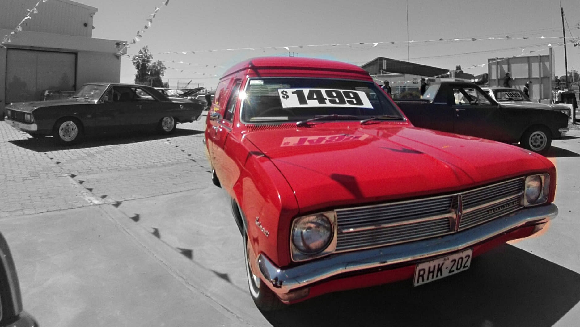 Holden club recreates '70s car yard CarsGuide OverSteer
