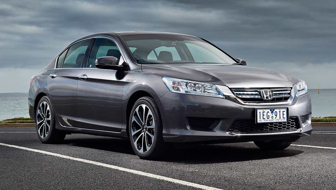 2015 Honda Accord Hybrid Specs Price MPG  Reviews  Carscom