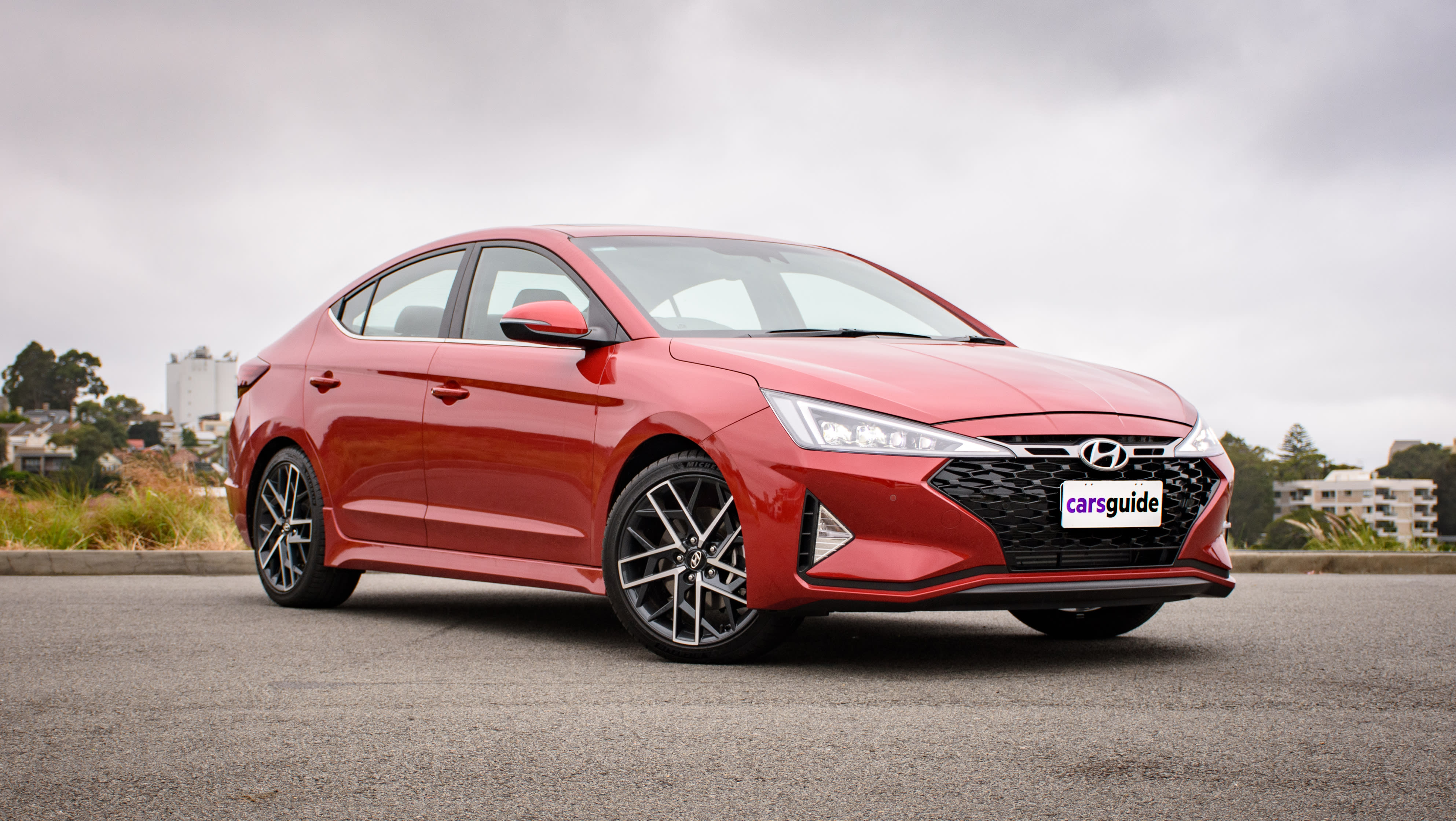 Hyundai Elantra Sport Premium 2019 review snapshot