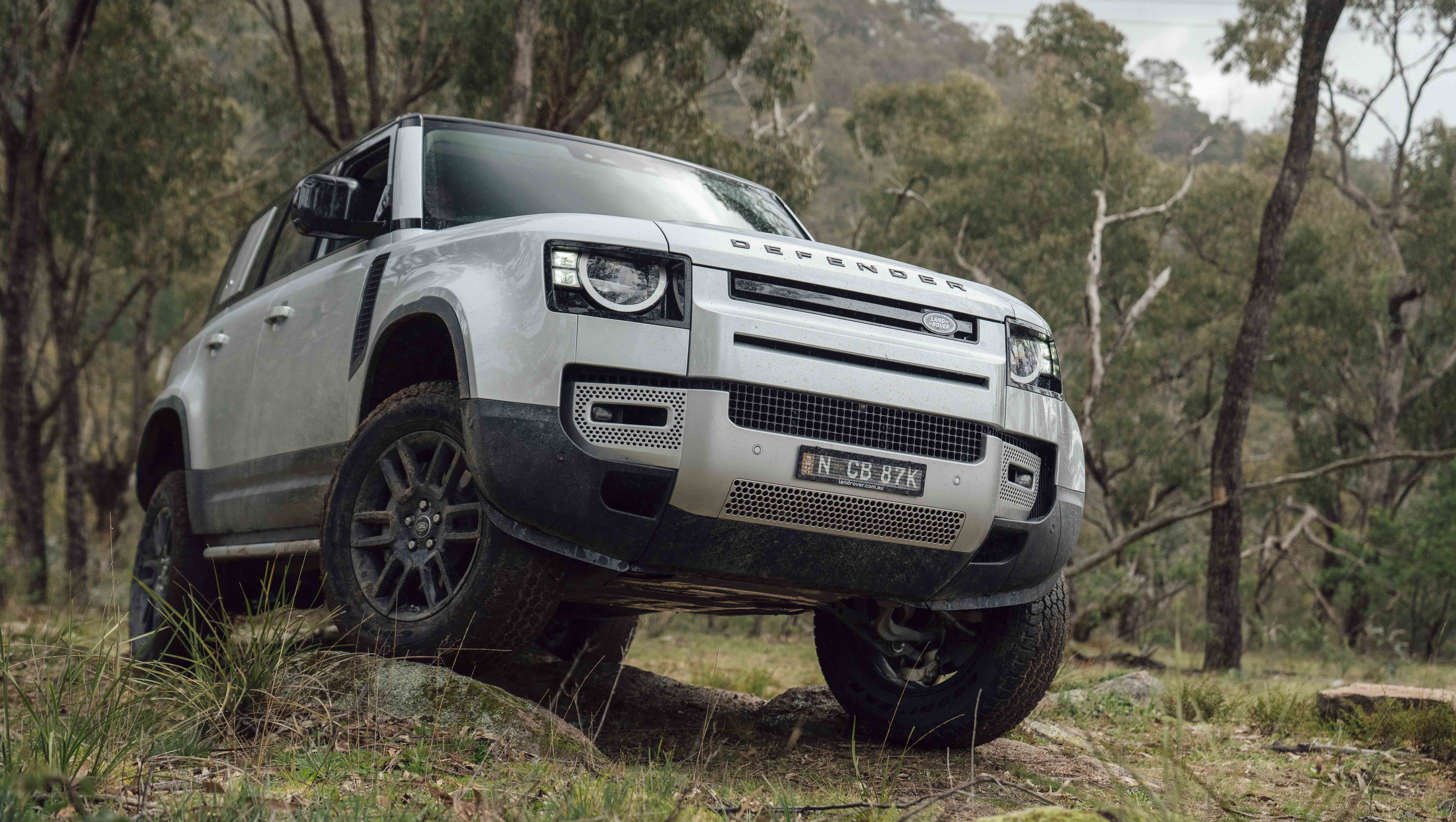 Land Rover Defender 110 D200 2021 review: snapshot | CarsGuide