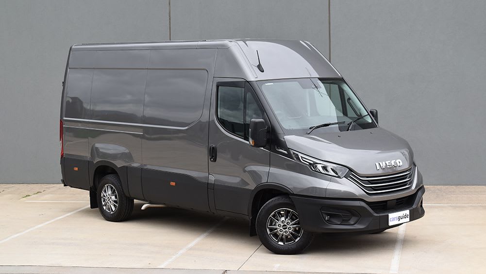 Iveco Daily E6 2024 review: 35S Van auto - GVM test - Superior to the  Peugeot Boxer, Renault Master & VW Crafter?