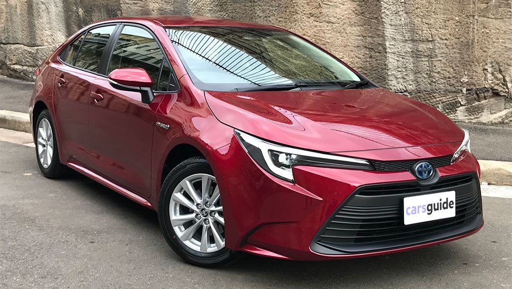 Toyota Corolla Hybrid Review 