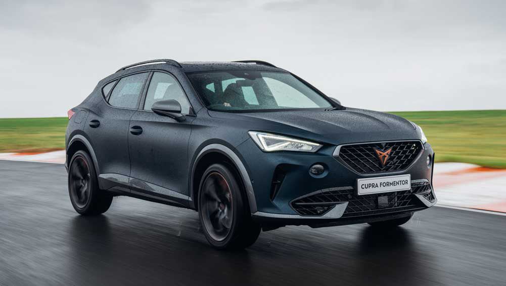 https://carsguide-res.cloudinary.com/image/upload/f_auto%2Cfl_lossy%2Cq_auto%2Ct_default/v1/editorial/story/hero_image/2023-Cupra-Formentor-VZx-action-1001x565.jpg