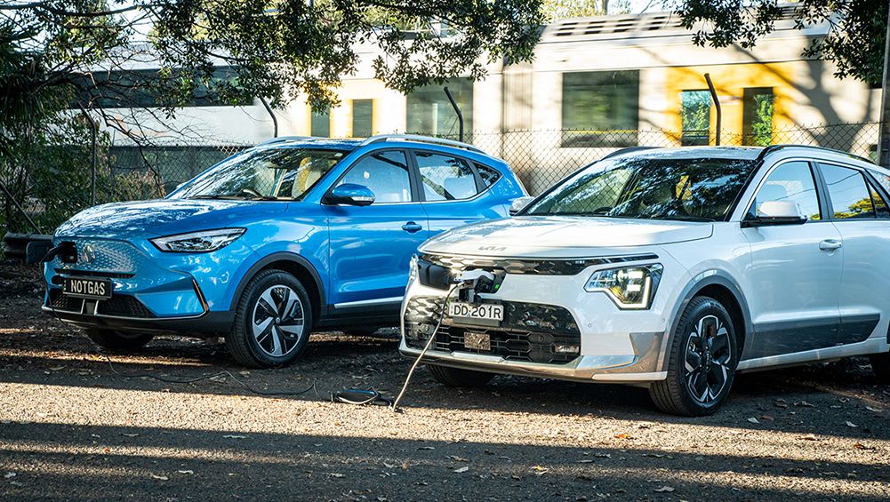 What Happens If Your Electric Car Runs Out Of Battery CarsGuide