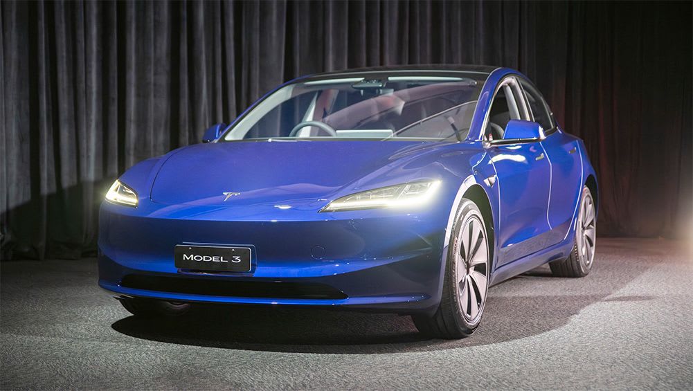 Upgraded 2024 Tesla Model 3 electric car officially breaks cover! Will  cosmetic and engineering improvements make this EV sedan an even bigger  Aussie favourite? - Car News
