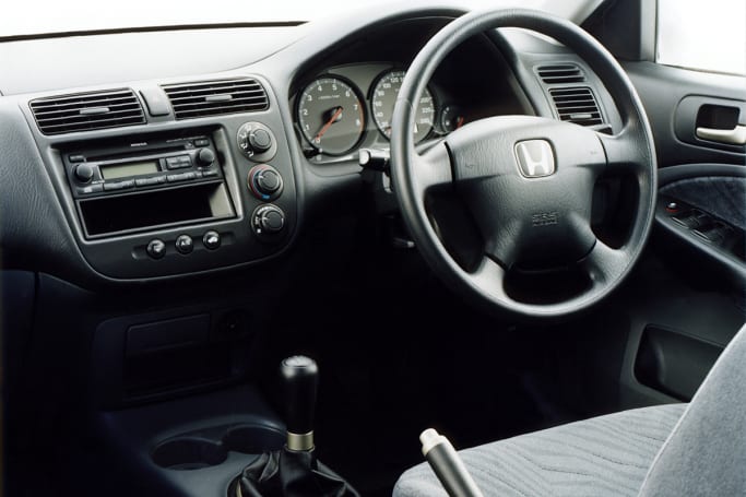 Used Honda Civic review: 2000-2006 | CarsGuide Honda Civic 2000 Modified Interior