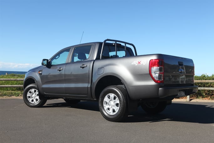 Ford Ranger Xls 3 2l 4x4 Auto 2018 Off Road Review Carsguide