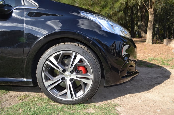 Peugeot 208 gti wheels new arrivals