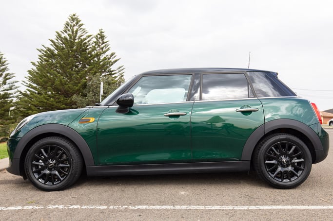 Mini Cooper 2019 review: 5-door