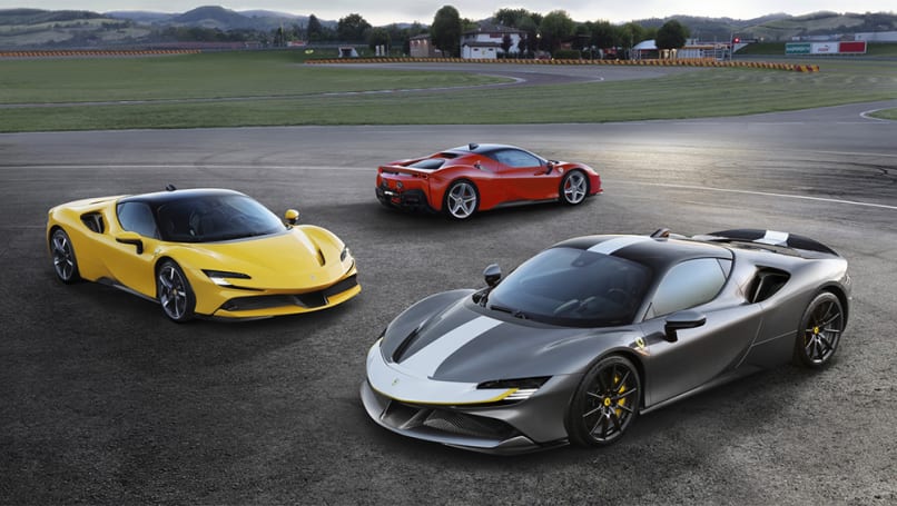 Ferrari fabrica hermosos autos, pero el SF90 es otra cosa.