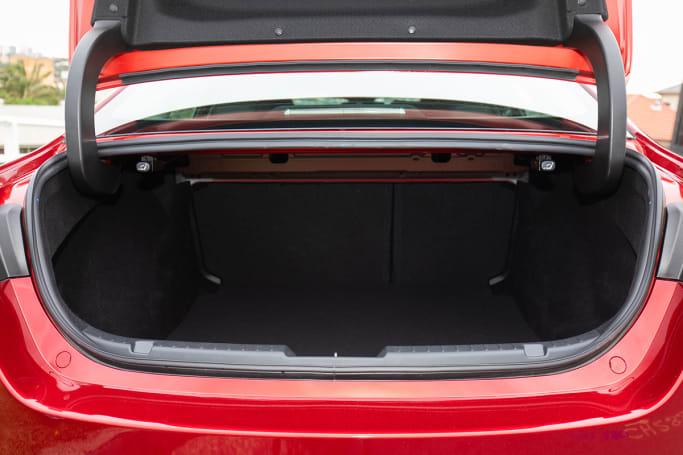 Mazda 3 2020 Boot space