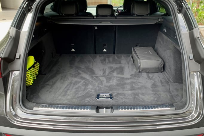 Mercedes-Benz EQC 2020 Boot space