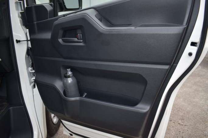 Toyota HiAce 2020 review: V6 petrol GVM test | CarsGuide
