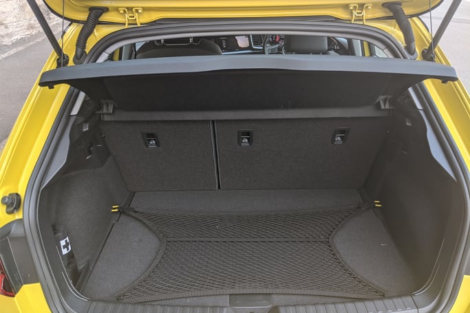 Audi a1 boot hotsell space for pram
