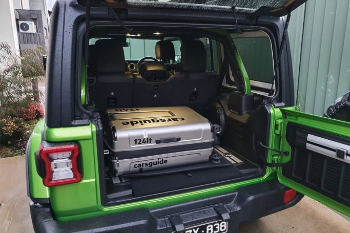 Jeep Wrangler 2020 Boot space