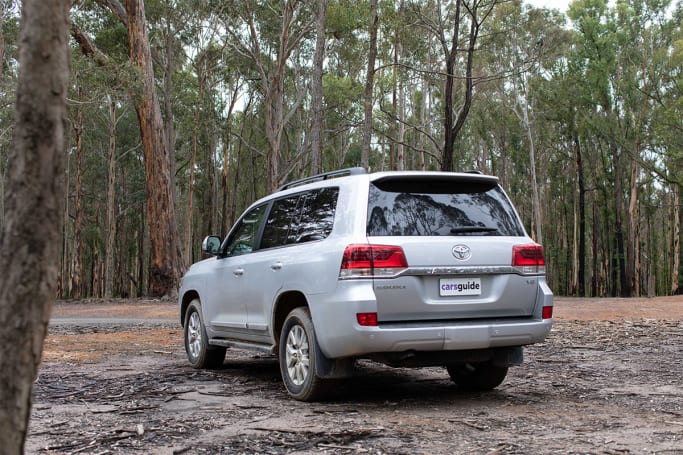 0 Series Land Cruiser Review Carsguide