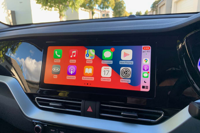 Kia Niro 2021 review hybrid HEV plug in hybrid PHEV and EV