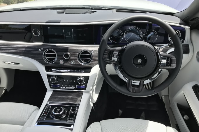 Rolls-Royce Ghost Review, Interior, For Sale, Specs & Models in Australia