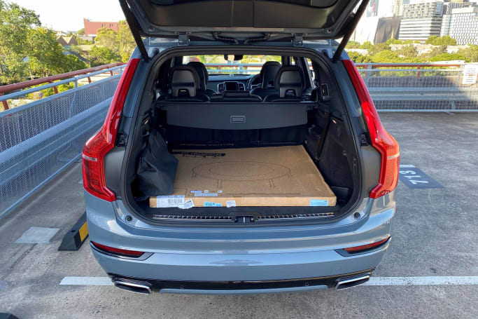 Volvo XC90 Boot space