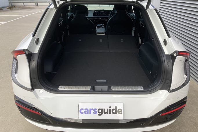 Kia EV6 2022 Boot space