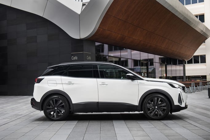 Peugeot 3008 gt line store plug in hybrid