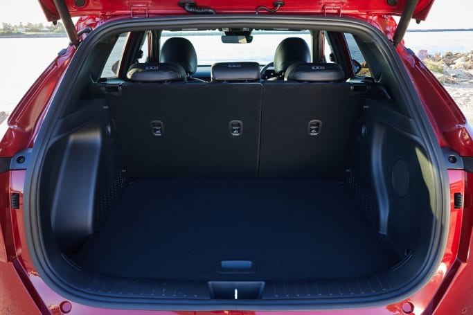 Hyundai Kona Boot Space, Size, Luggage Capacity & Cargo Volume | CarsGuide