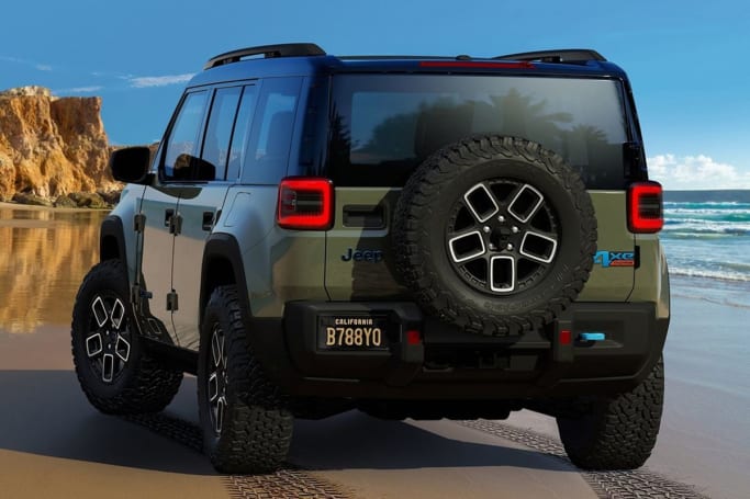 So far, the Recon is the only electric Jeep that has been confirmed.