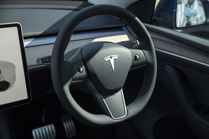 Tesla Model Y Performance 2023 Review 