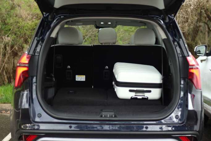 Mahindra XUV700 Boot space