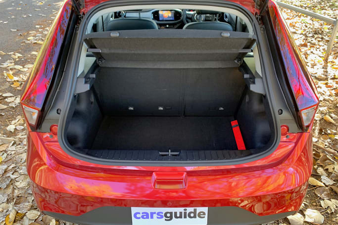MG 3 Boot space