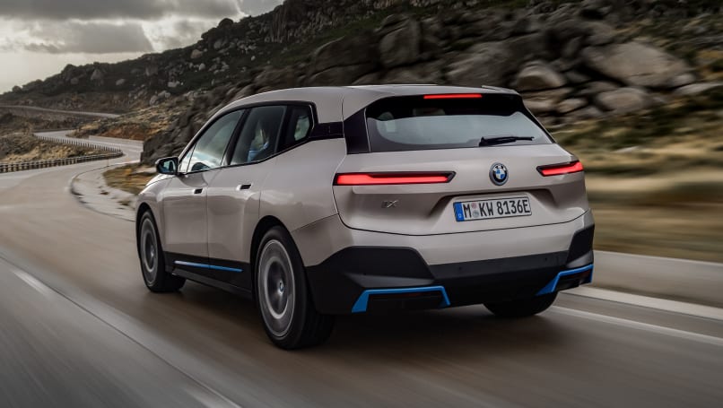 2022 BMW iX detailed X5 sized electric SUV to unseat 7 Series and