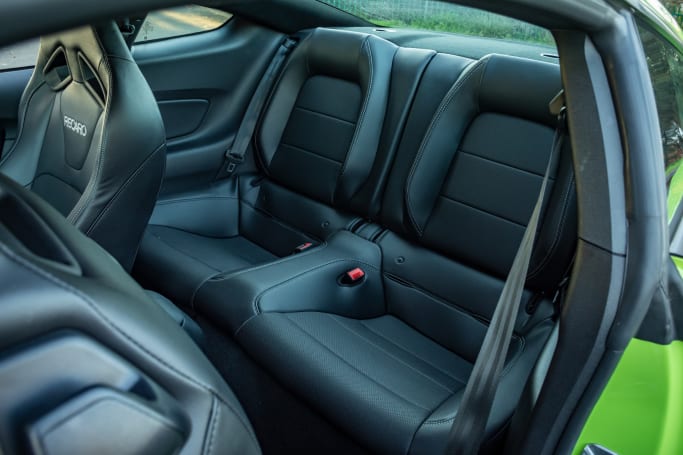 Ford top mustang isofix