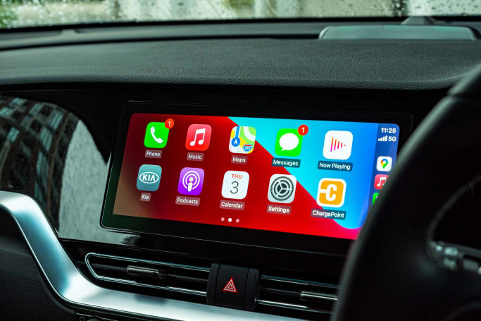 The fully integrated 10.25-inch multimedia screen comes complete with sat nav and digital radio.