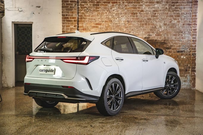 Lexus nx on sale 450h h+
