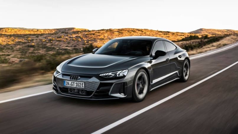 Full electric store sports cars