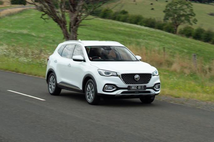 Mg Hs 2020 Review Carsguide
