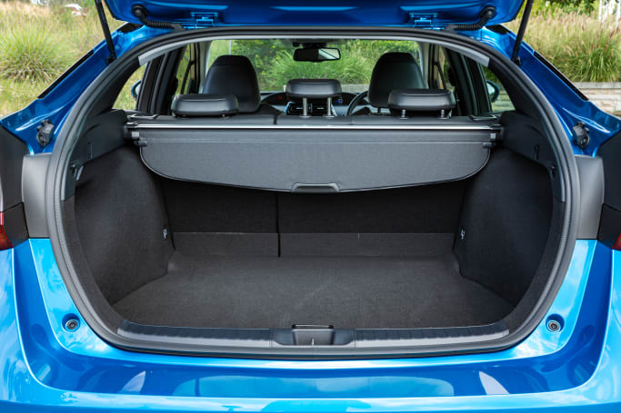 Toyota Prius 2021 Boot space