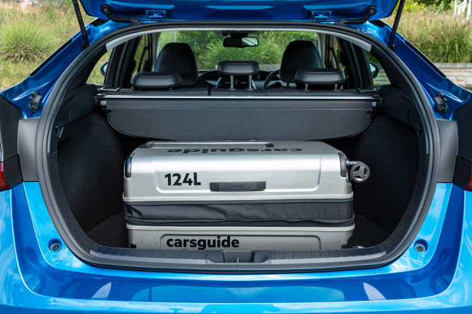 Toyota Prius 2021 Boot space
