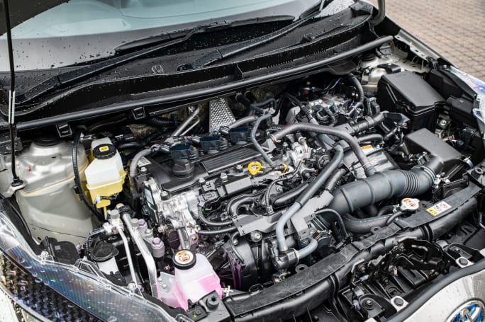 Toyota Yaris hybrid 2022 review: ZR hybrid hatch - Do the fuel economy ...