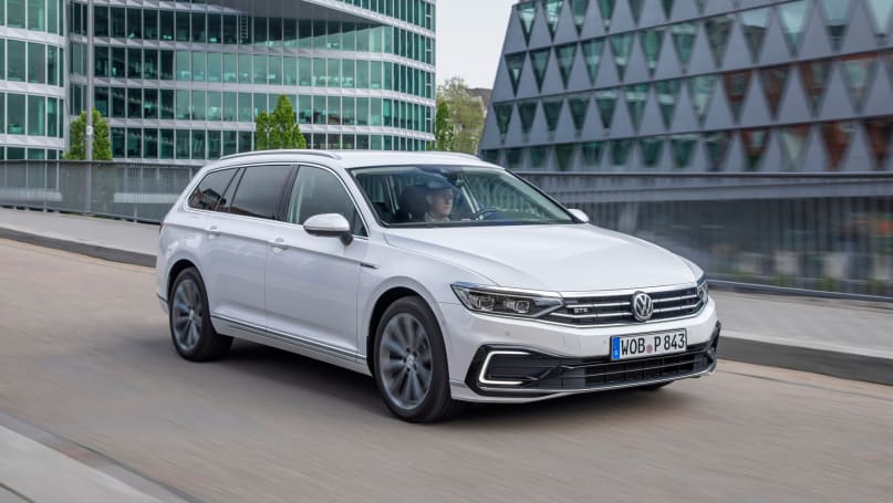 Vw passat clearance plug in