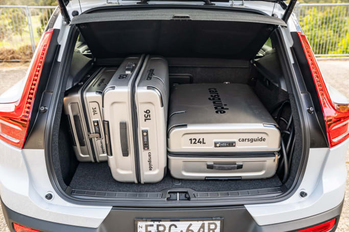 volvo-xc40-0-100-km-h-top-speed-acceleration-performance-carsguide