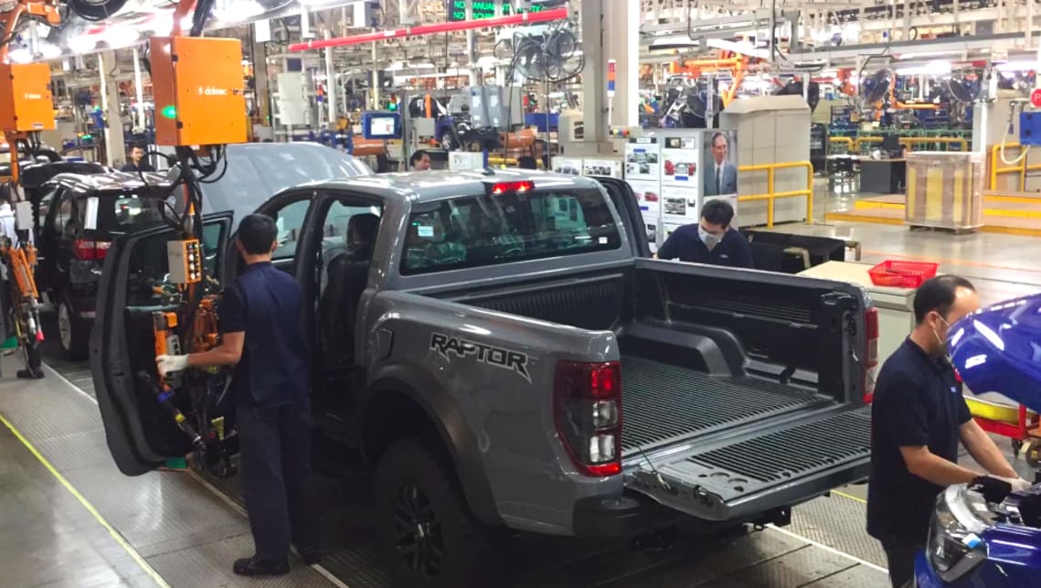 Ford Ranger Raptor 2018 Rolls Down Production Line Video