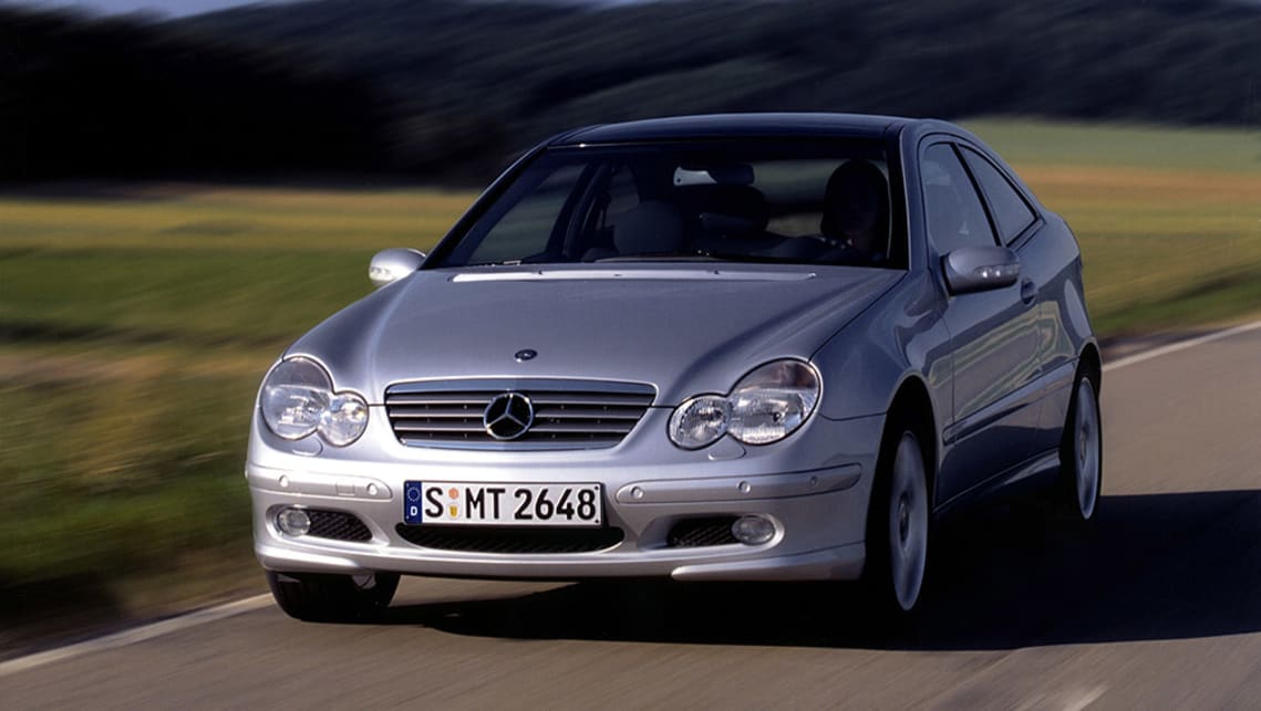 Mua bán MercedesBenz C class 2004 giá 210 triệu  2180315