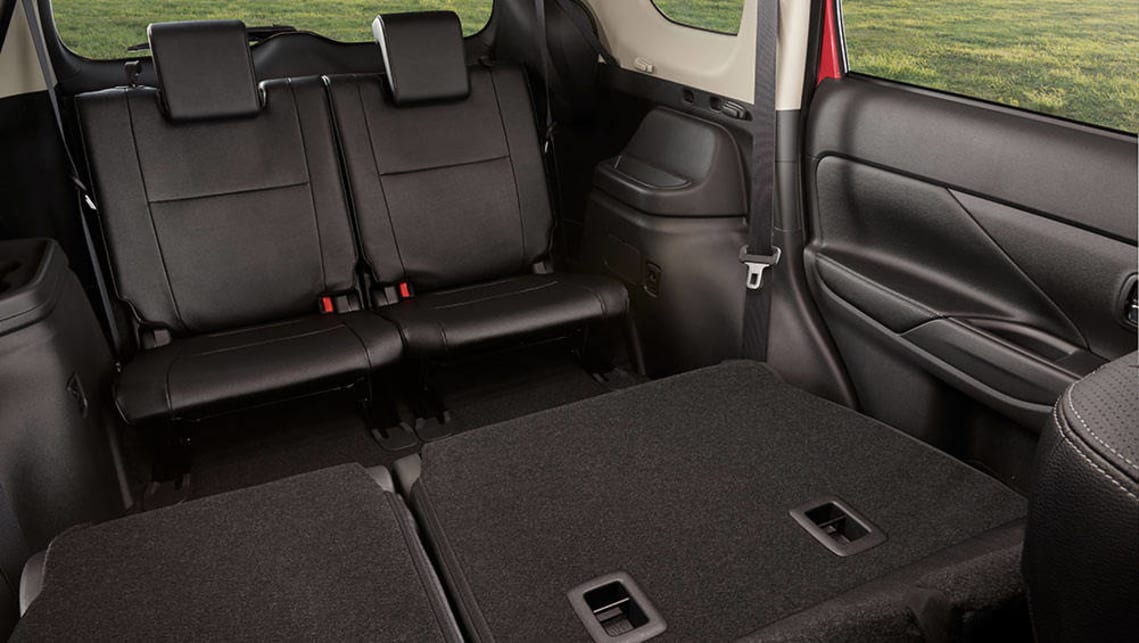 3 carseats across mitsubishi outlander Cinosural International School
