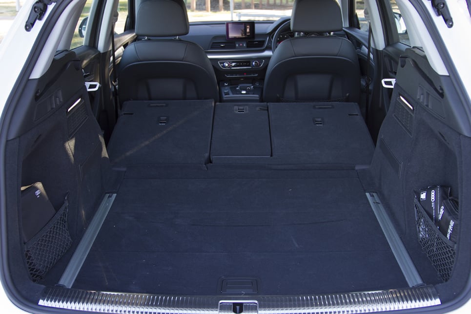 The electric tailgate is a winner and opens onto a space of 550 litres, extending to 1550 litres with the seats folded down. (image credit: Peter Anderson)