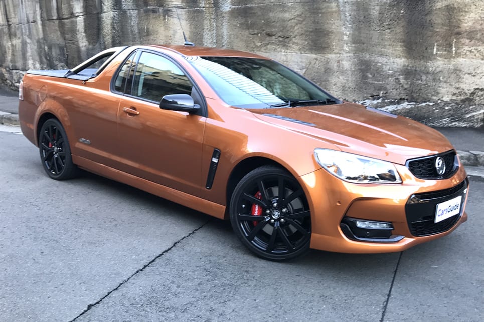 Holden Ssv Redline Ute 2017 Review Carsguide