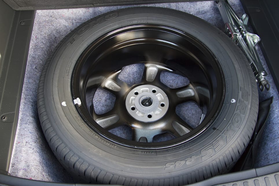 The full-size spare on the 2017 CR-V VTi-S.
