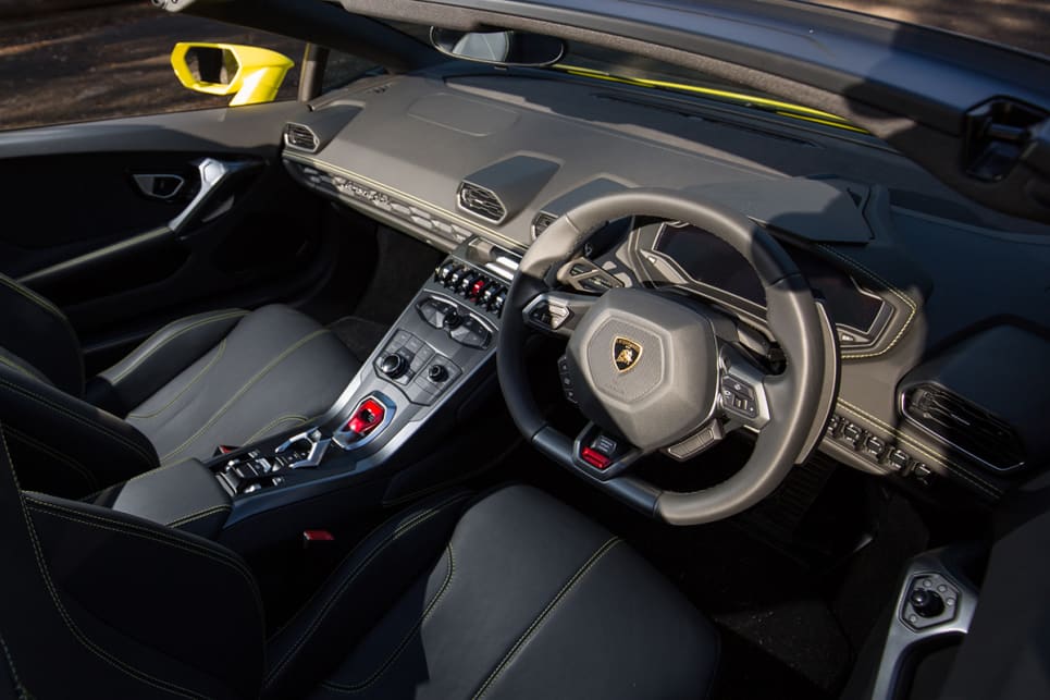 It's a more comfortable interior than the Aventador. (image credit: Rhys Vandersyde)